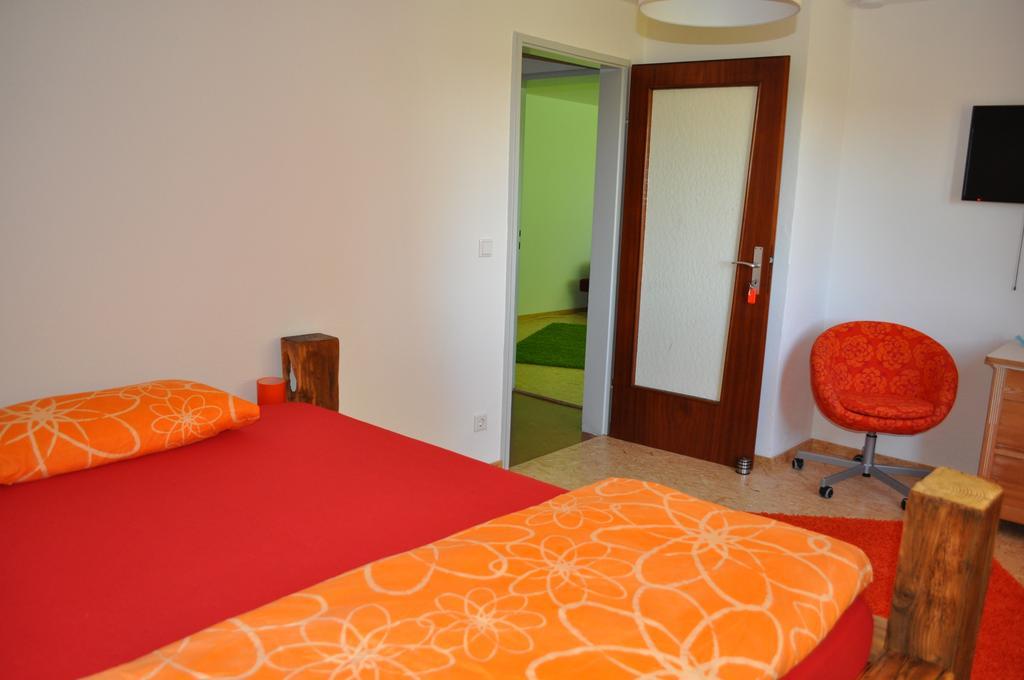 Punkrock Harbour Pension Baehr Karlsruhe Kültér fotó