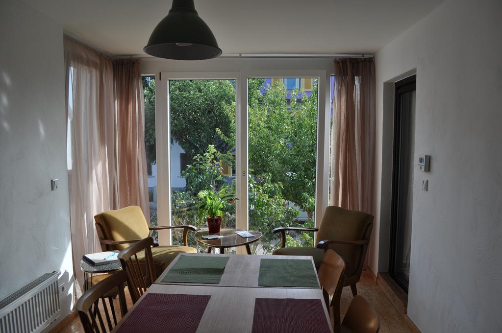 Punkrock Harbour Pension Baehr Karlsruhe Kültér fotó